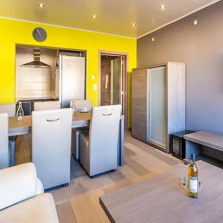 아파트 Near Dunes With Sea View, Cleaning Included *