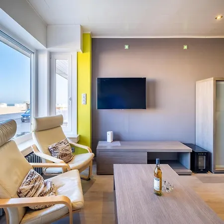 Apartment Malgellan Near The Sea, Cleaning Included *