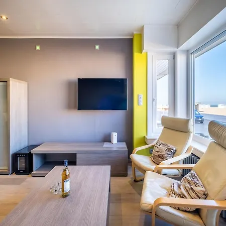 Near Dunes With Sea View, Cleaning Included