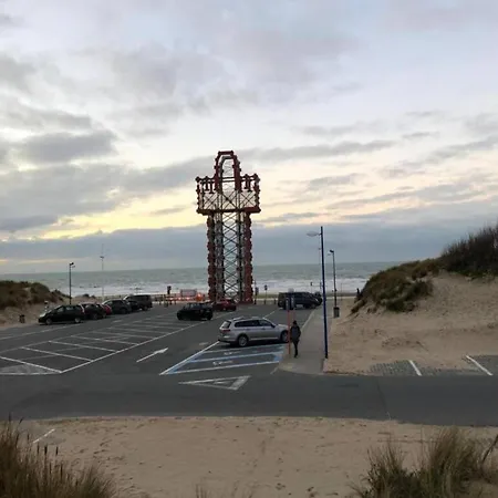 Malgellan Near The Sea, Cleaning Included * Koksijde